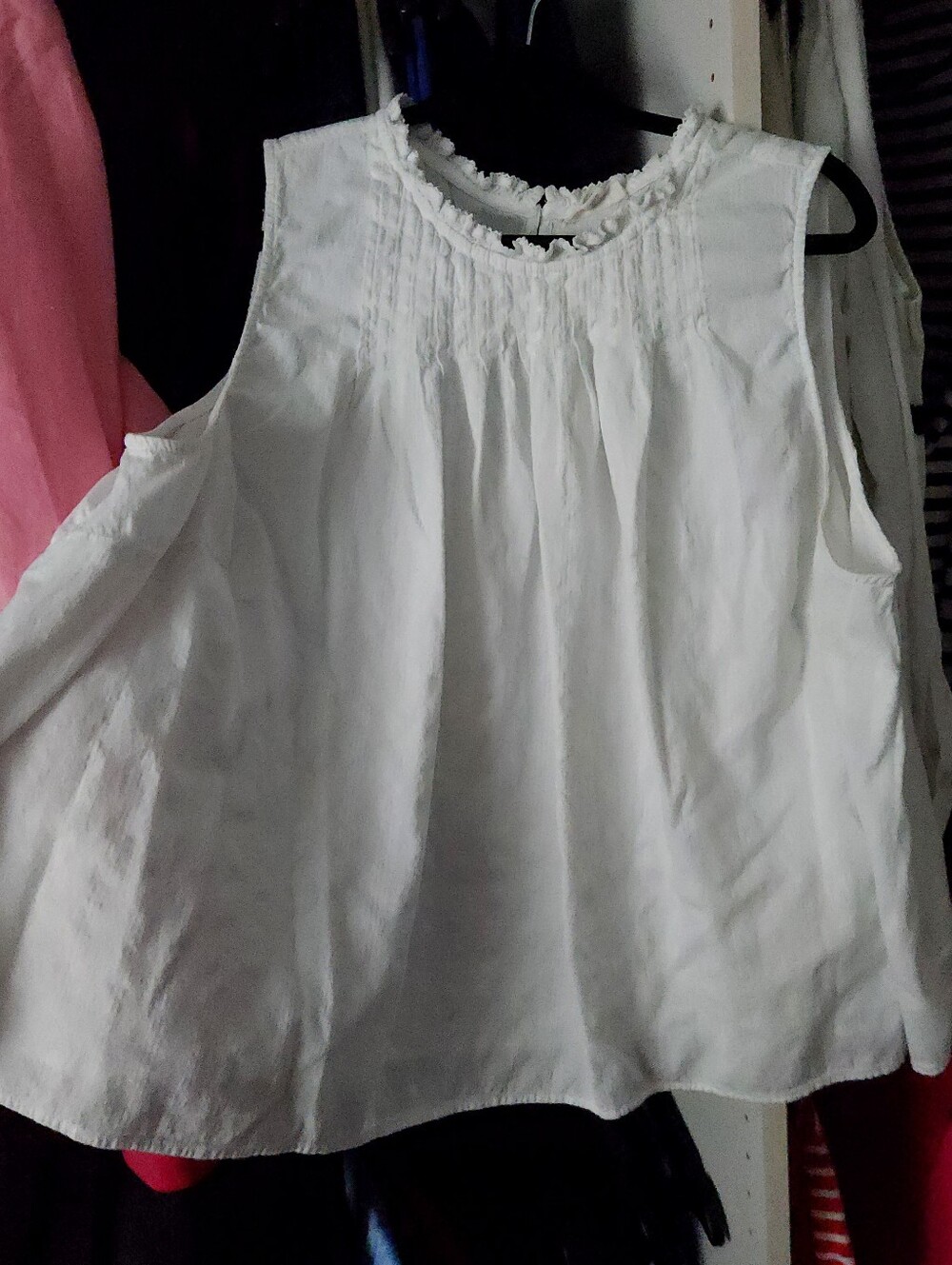 Ana White 2x 100% Cotton Sleeveless Ruffled Neck Women's Tank Top
